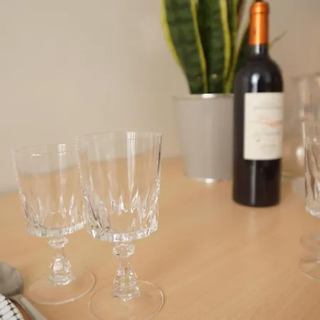 Privatise Avec Terrasse Dans Maison De Charme Angevine Privatunterkunft *